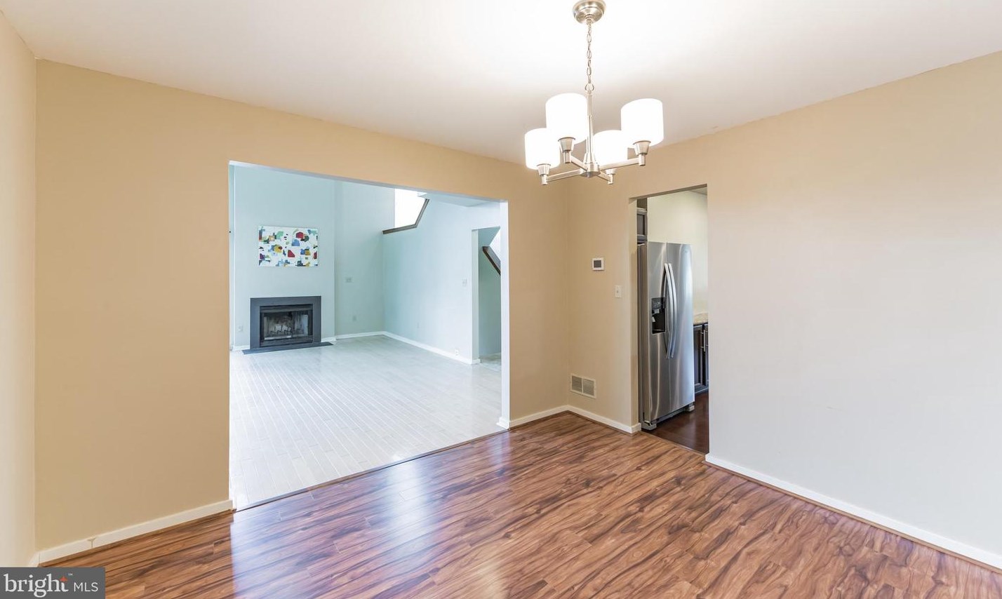 390 Lynetree Dr, West Chester PA 19380-1707 exterior