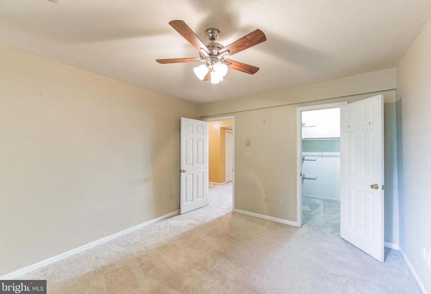 390 Lynetree Dr, West Chester PA 19380-1707 exterior