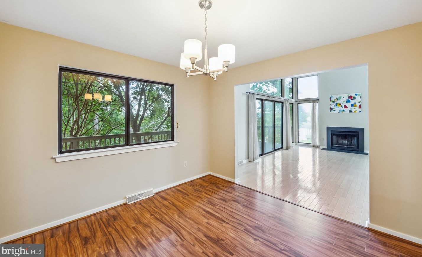 390 Lynetree Dr, West Chester PA 19380-1707 exterior