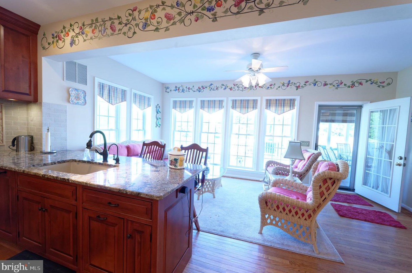 107 Applegate Dr, West Chester PA 19382-5587 exterior