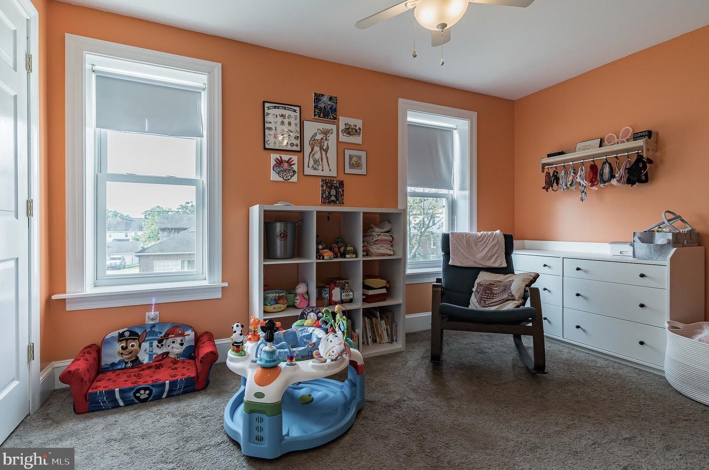 429 Broad St, Oxford PA 19363-1642 exterior