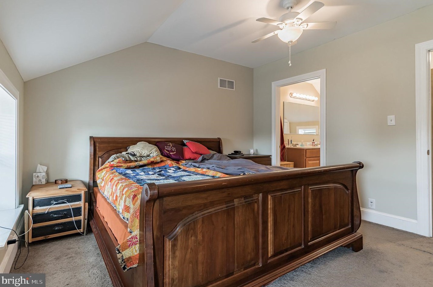 429 Broad St, Oxford PA 19363-1642 exterior