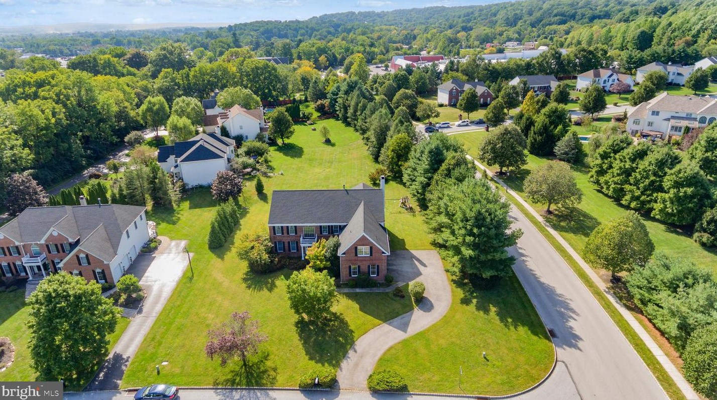 312 Landers Ct, Exton PA  19341-2354 exterior