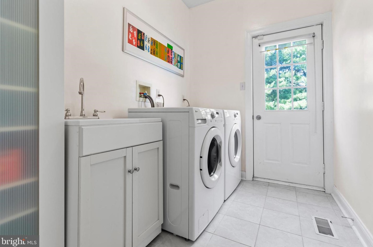 312 Landers Ct, Exton PA  19341-2354 exterior