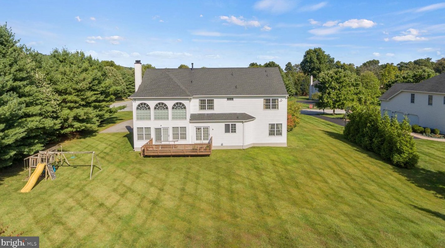 312 Landers Ct, Exton PA  19341-2354 exterior