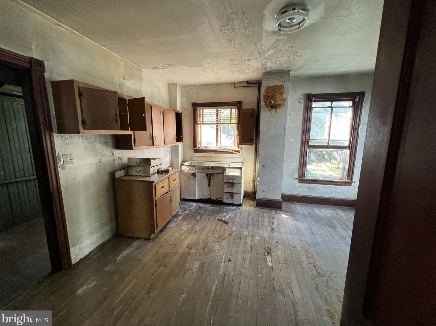 40 4 St, Oxford PA 19363-1604 exterior