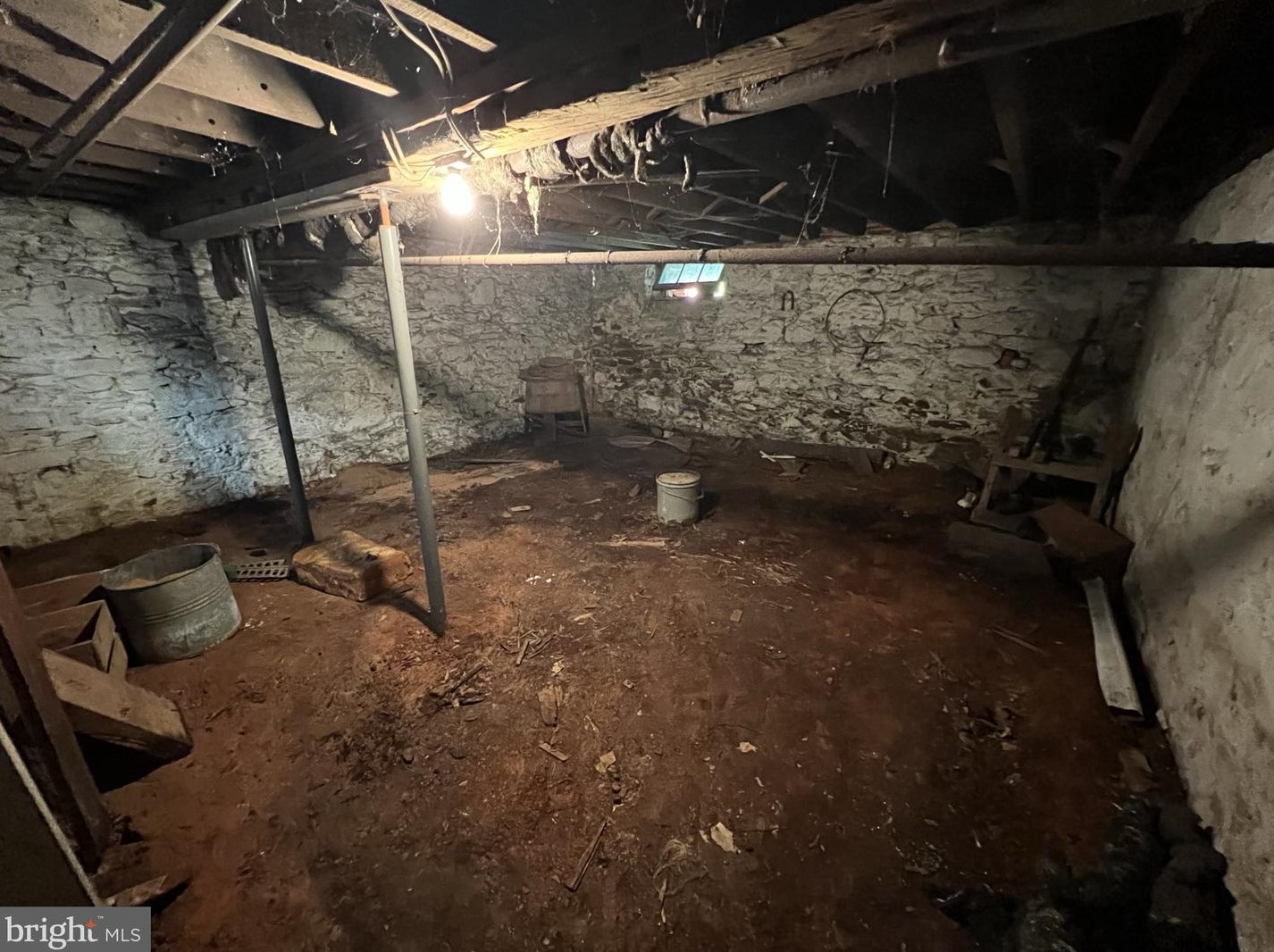 40 4 St, Oxford PA 19363-1604 exterior