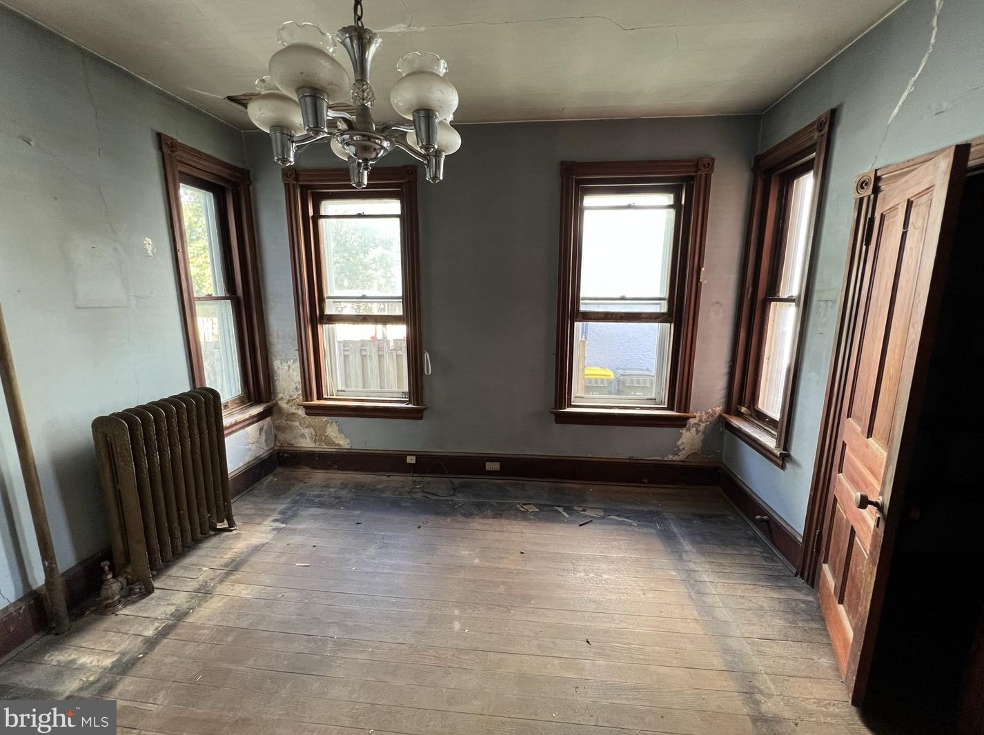 40 4 St, Oxford PA 19363-1604 exterior