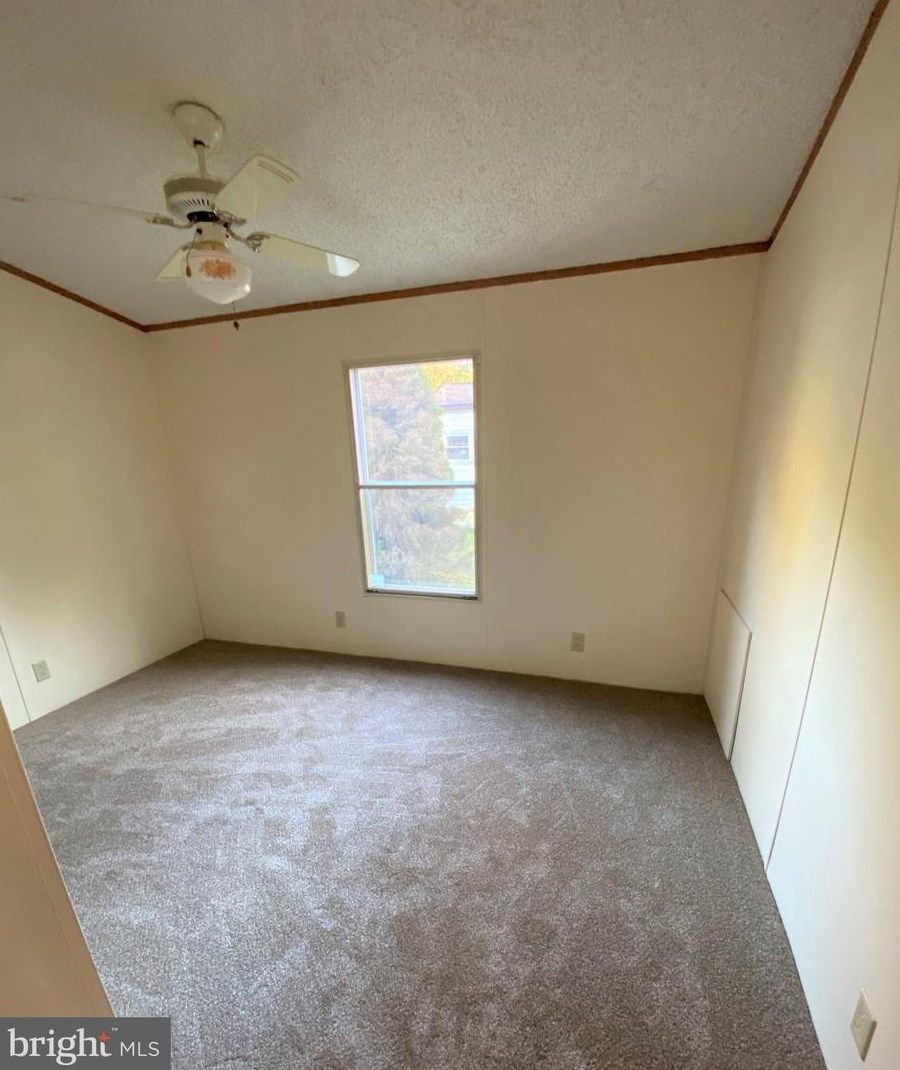 7 Maplewood Dr, Romansville PA  19320-1500 exterior