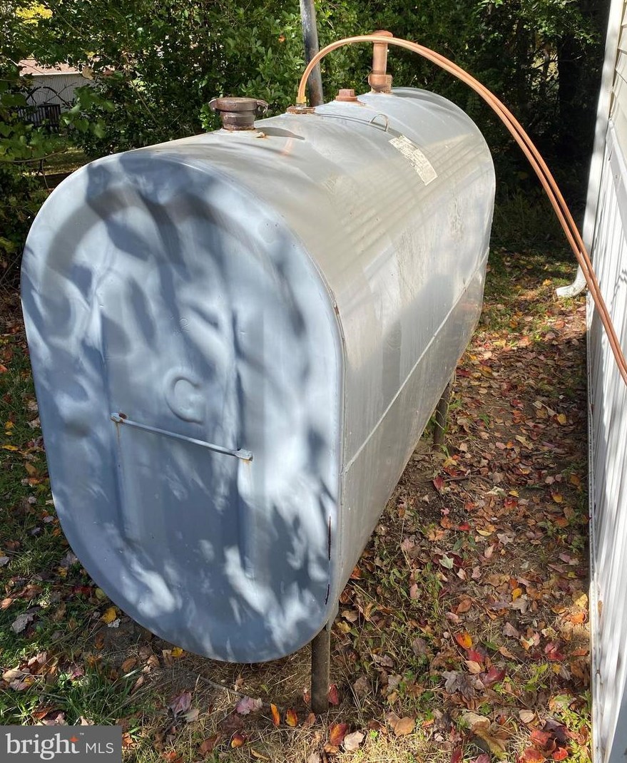 7 Maplewood Dr, Romansville PA  19320-1500 exterior