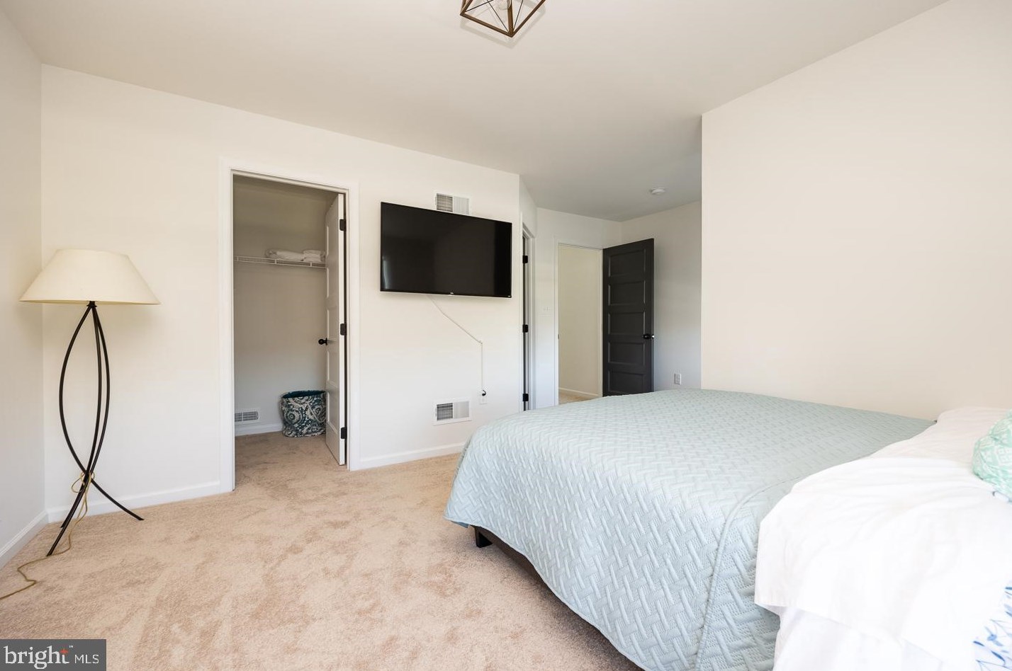 449 Anderson St, Romansville PA  19320-6615 exterior