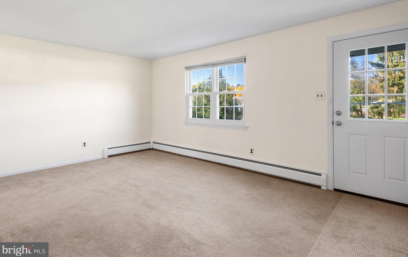 315 Oak Ln, Exton PA  19341-2129 exterior