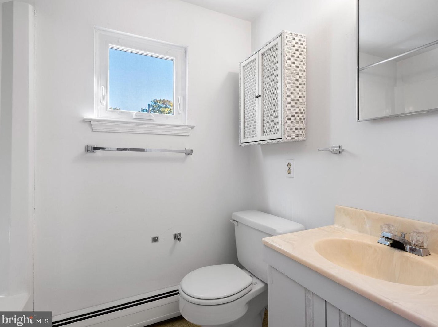 315 Oak Ln, Exton PA  19341-2129 exterior