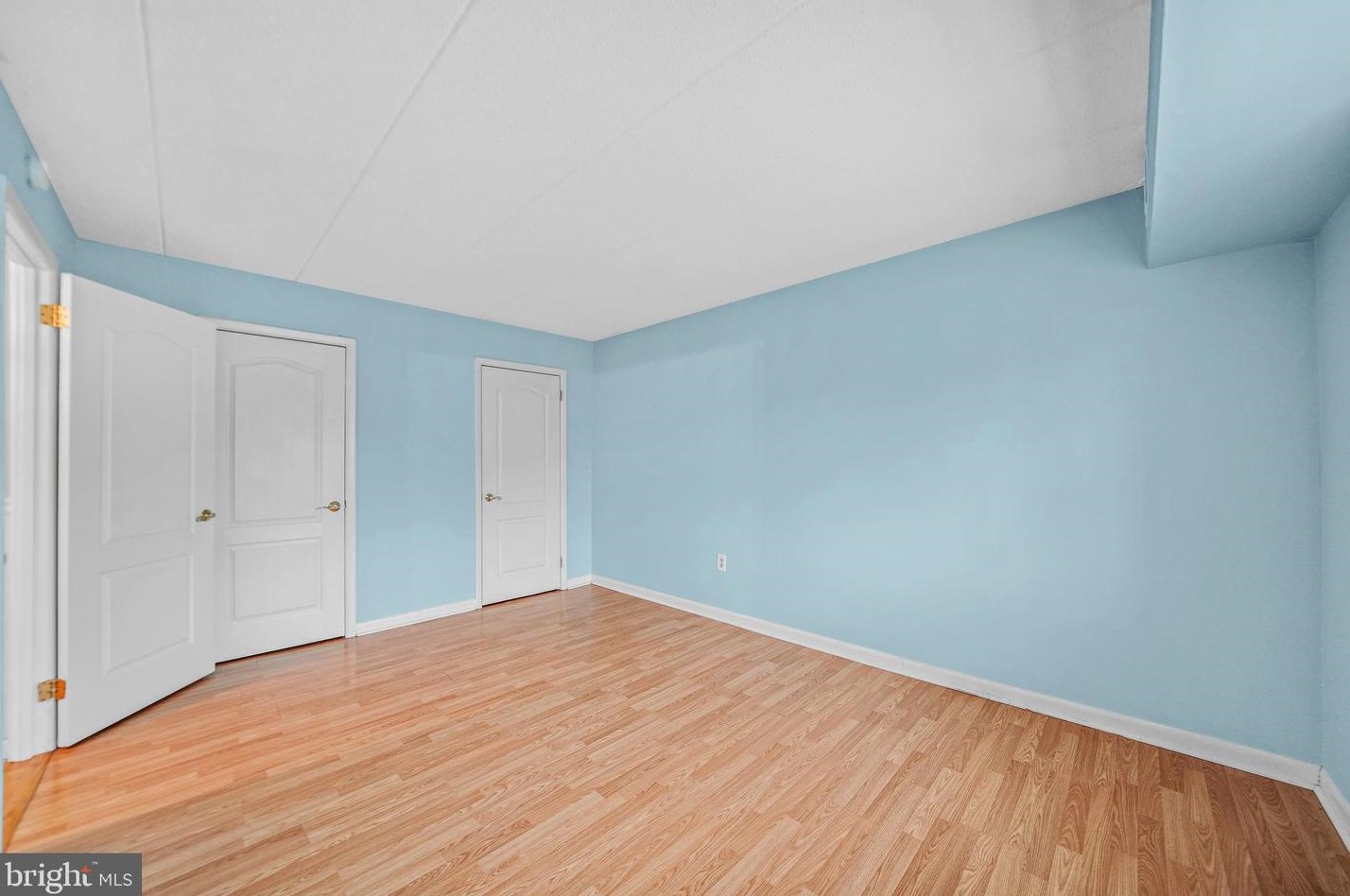 1807 Valley Dr, West Chester PA  19382-6491 exterior