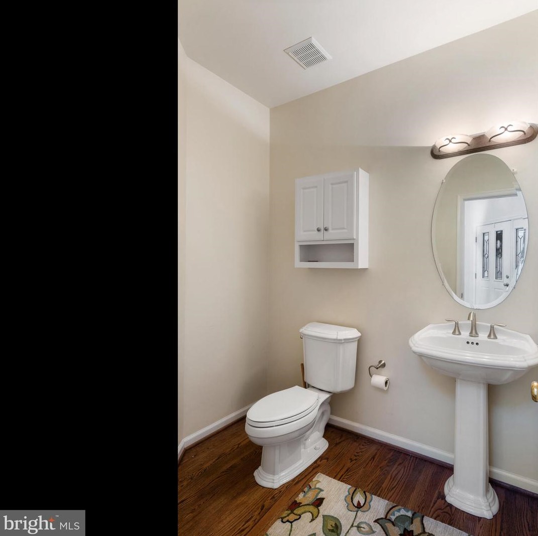 108 Pine Valley Dr, Avondale PA  19311-1420 exterior
