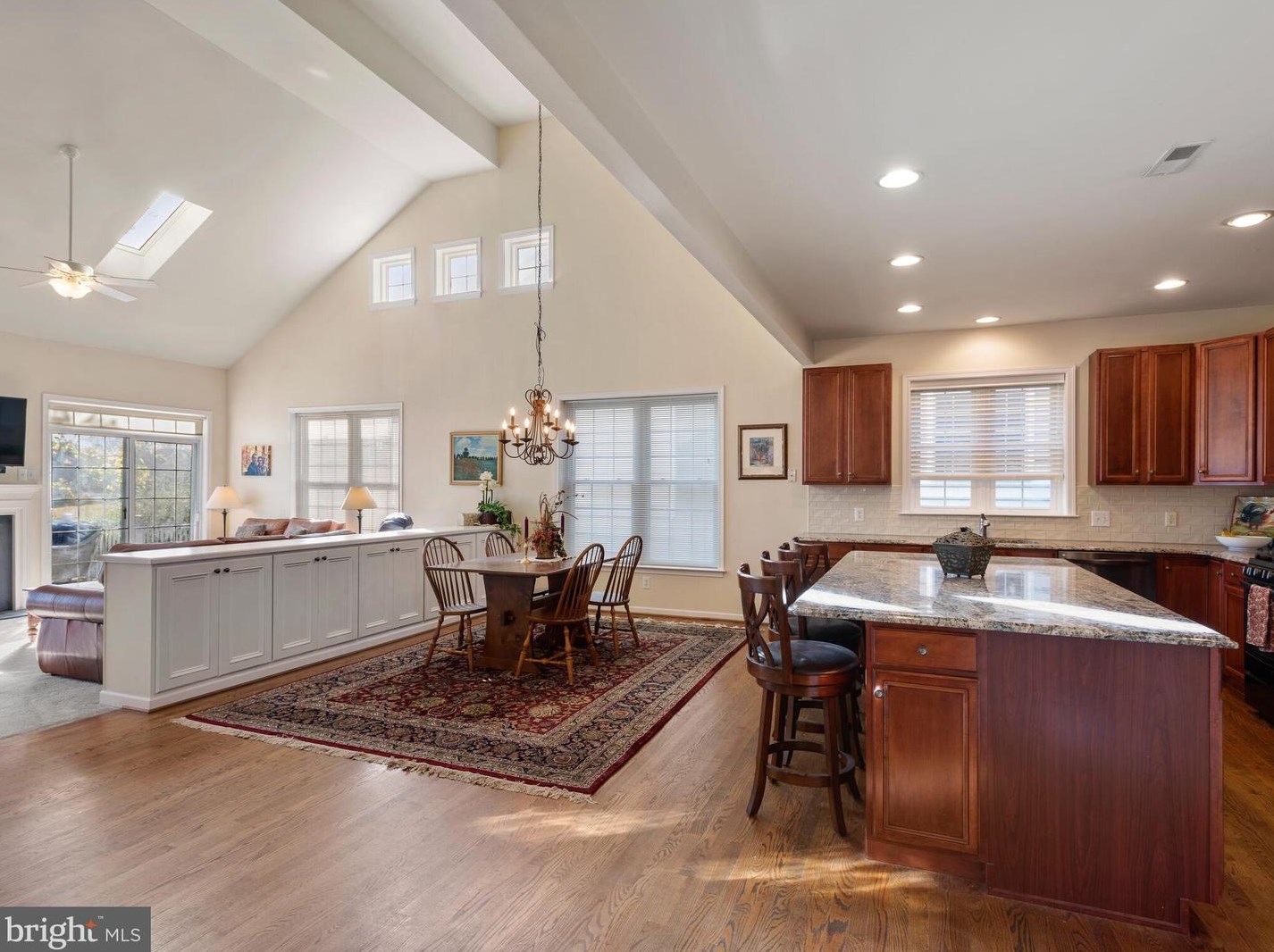 108 Pine Valley Dr, Avondale PA  19311-1420 exterior