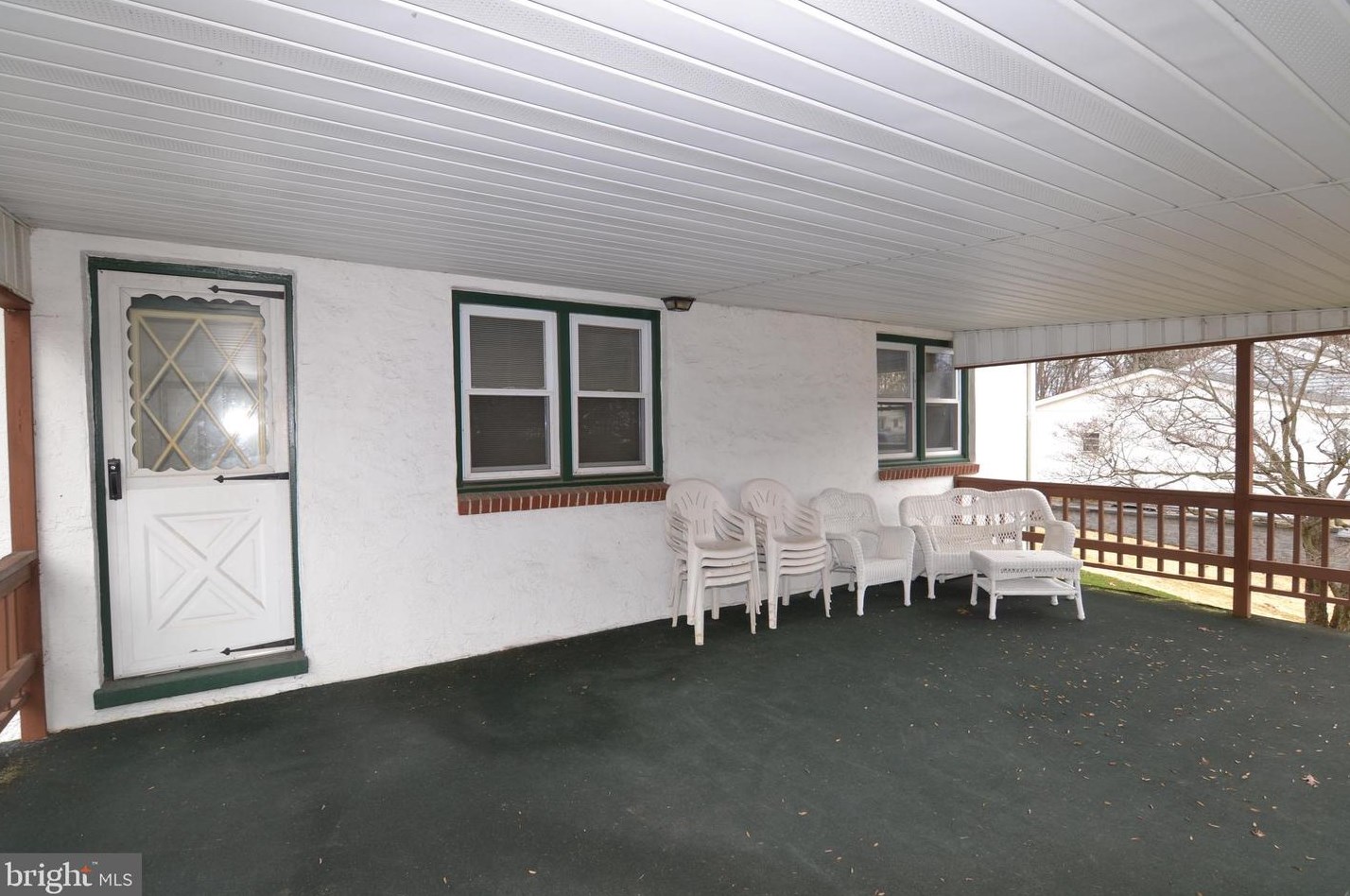 1102 Kings Hwy, Romansville PA  19320-1930 exterior