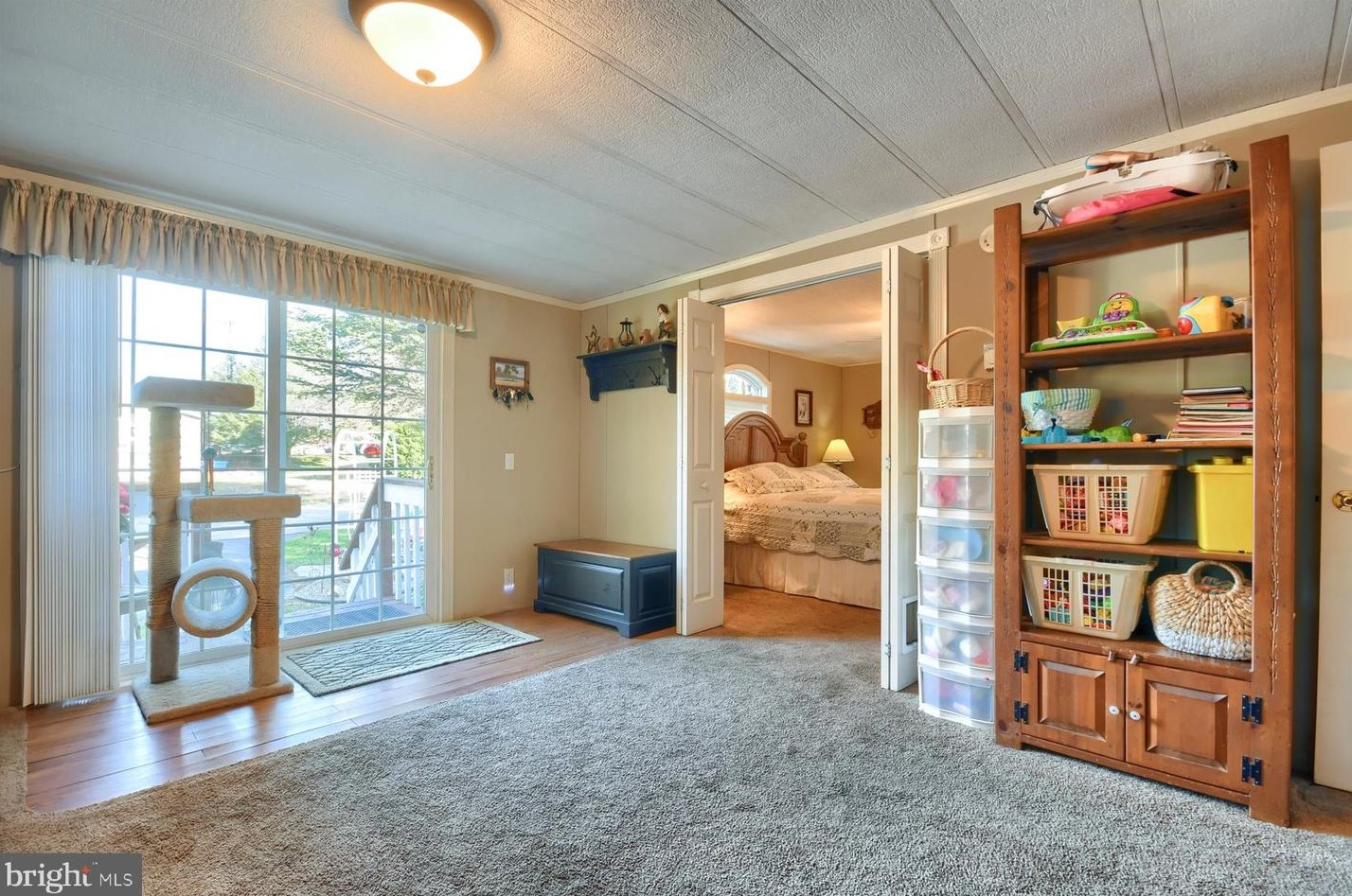 1018 Sunhigh Dr, West Chester PA  19380-1635 exterior