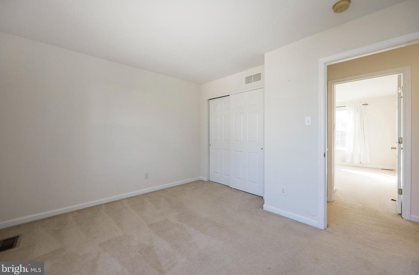 311 Haverfield Dr, Spring City PA  19475-1248 exterior