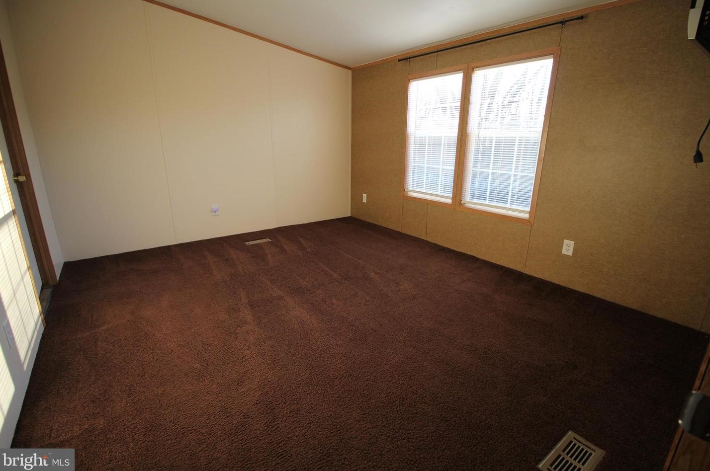 612 Woods Rd, Oxford PA  19363-4414 exterior