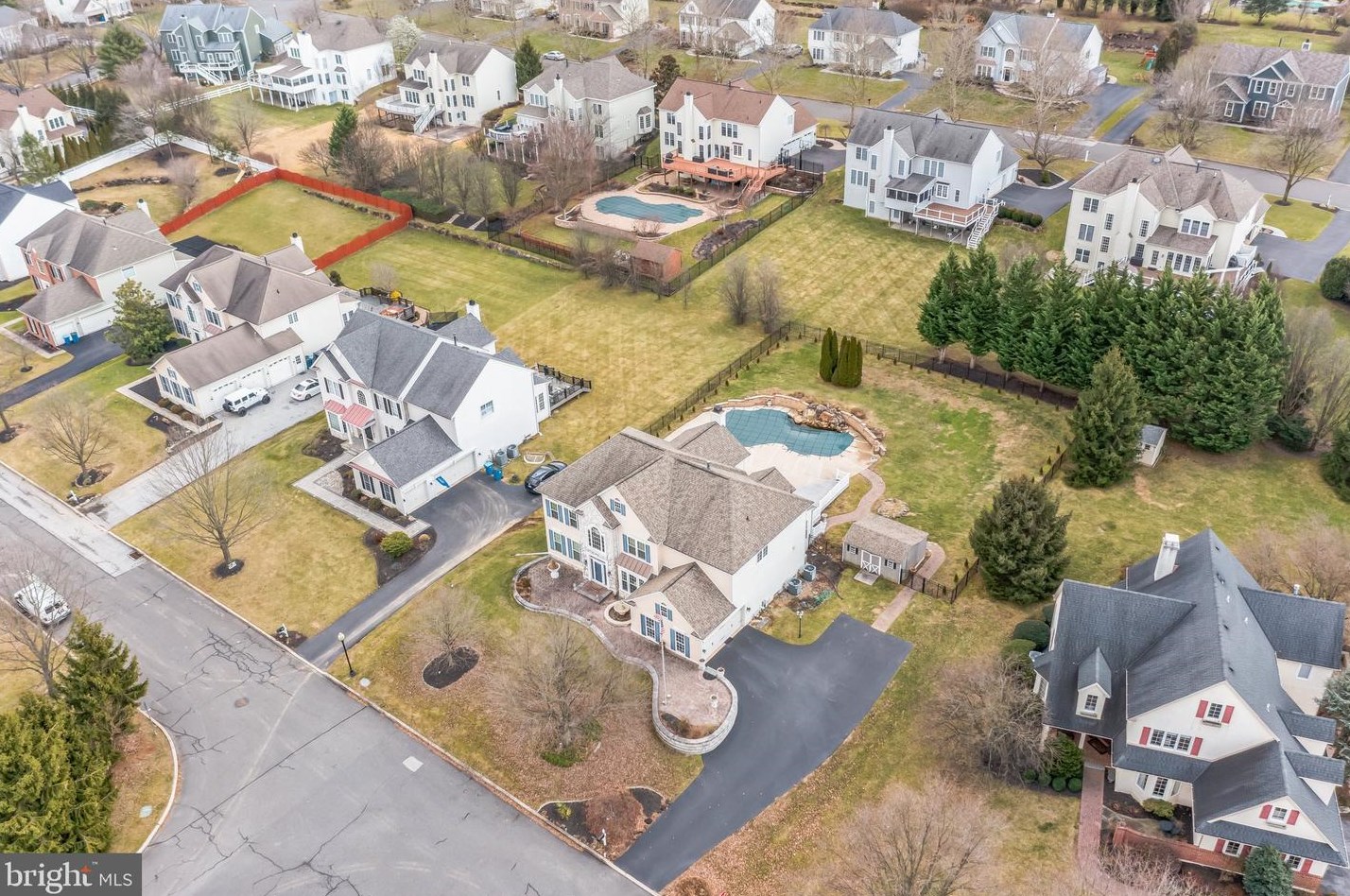 161 Applegate Dr, West Chester PA  19382-5587 exterior