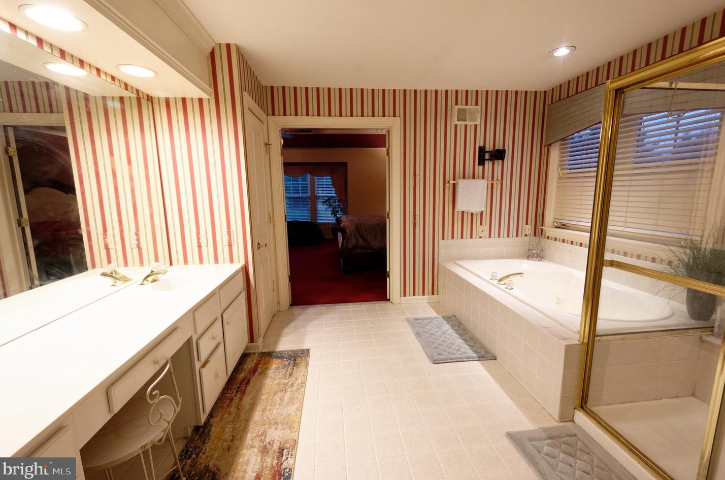 161 Applegate Dr, West Chester PA  19382-5587 exterior