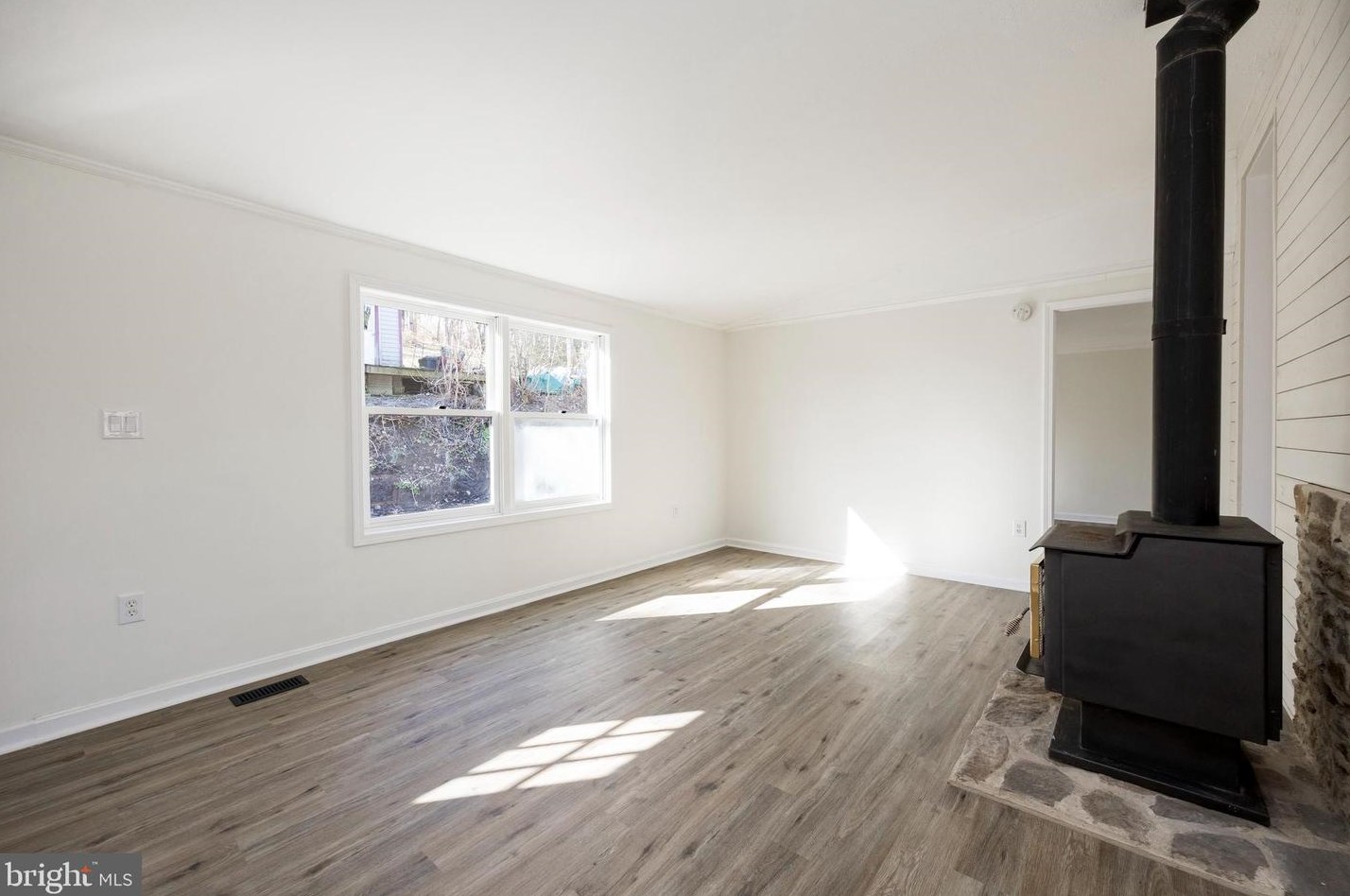 693 Creek Rd, West Chester PA  19382-6854 exterior