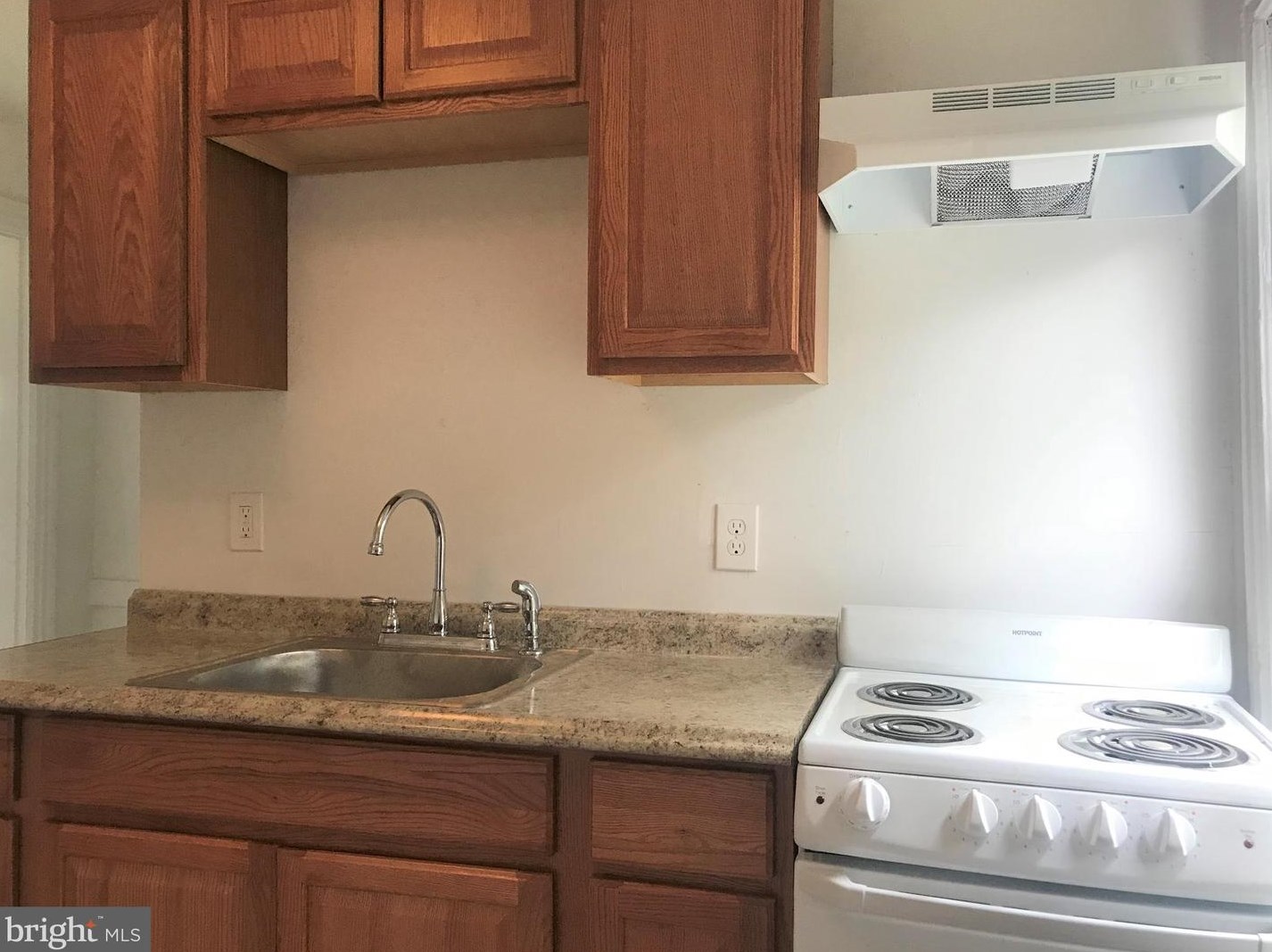 25 Pennsylvania Ave, Romansville PA  19320-3675 exterior