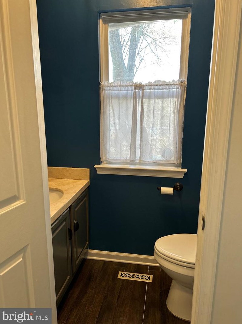 333 Baltusrol Dr, Coatesville PA  19320-1992 exterior