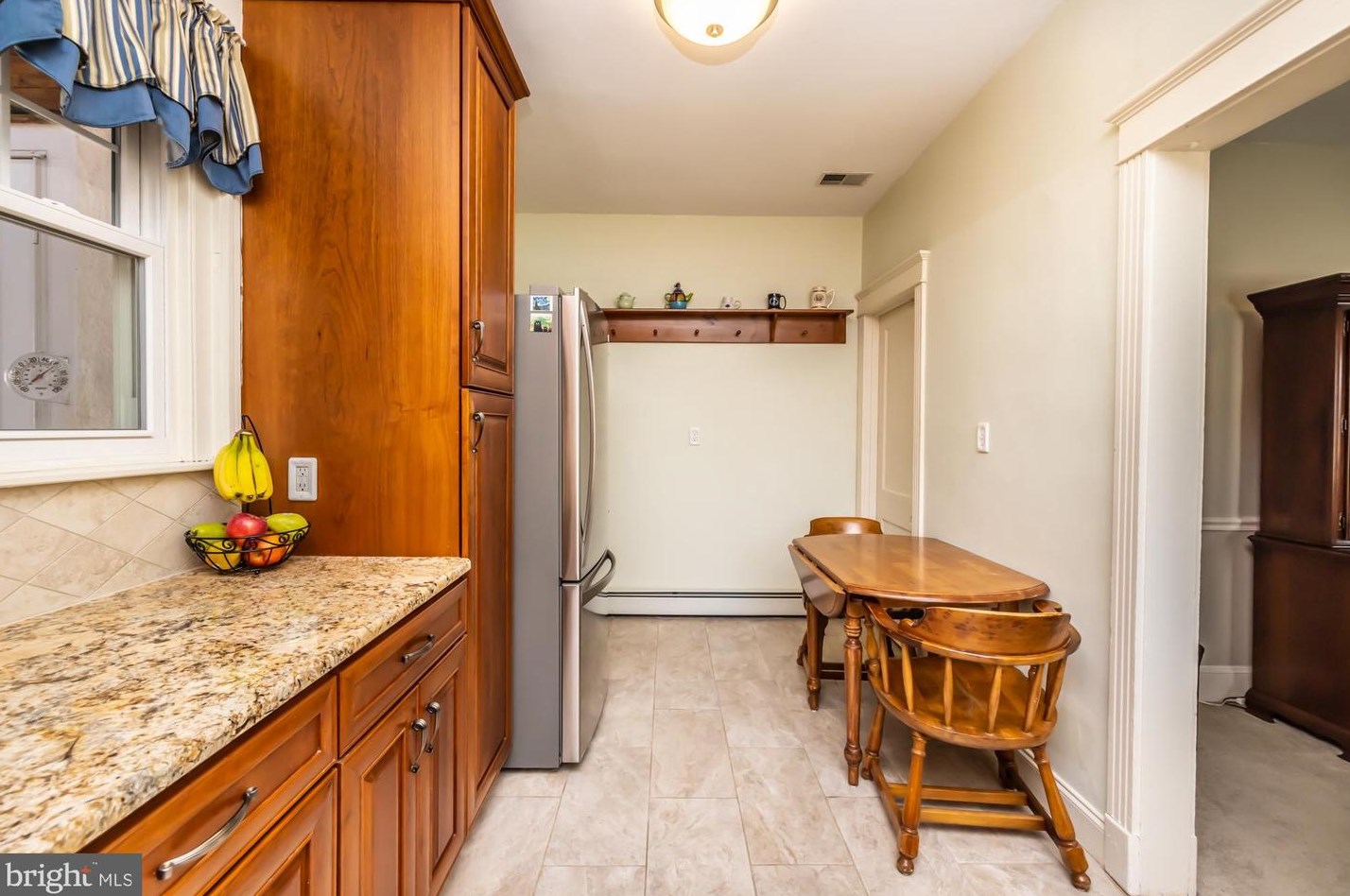 609 Sharpless St, West Chester PA  19382-3542 exterior