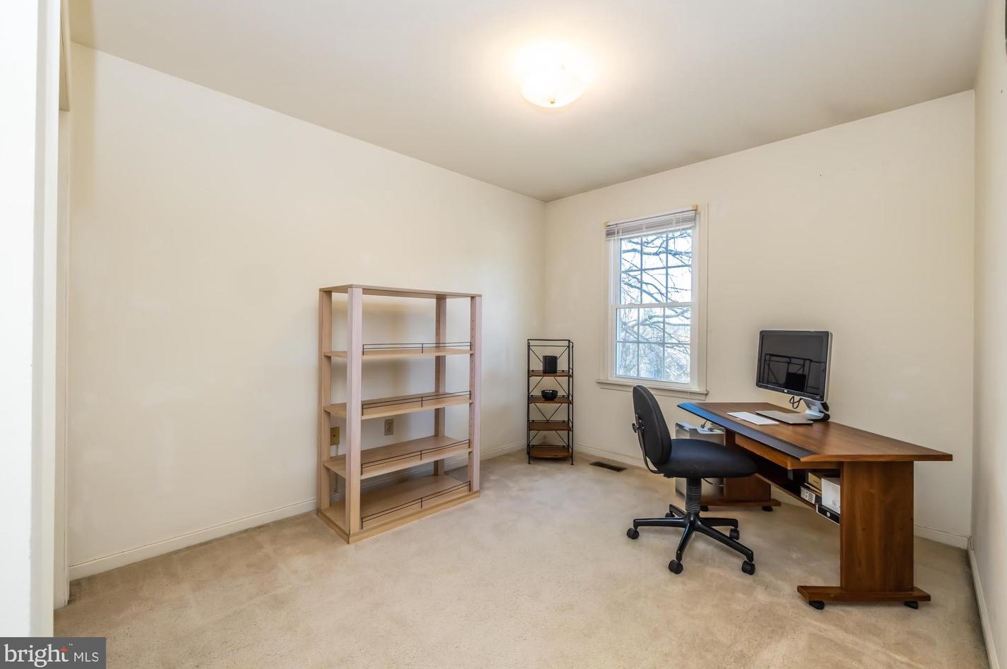 321 Courtney Cir, West Chester PA  19382-4871 exterior