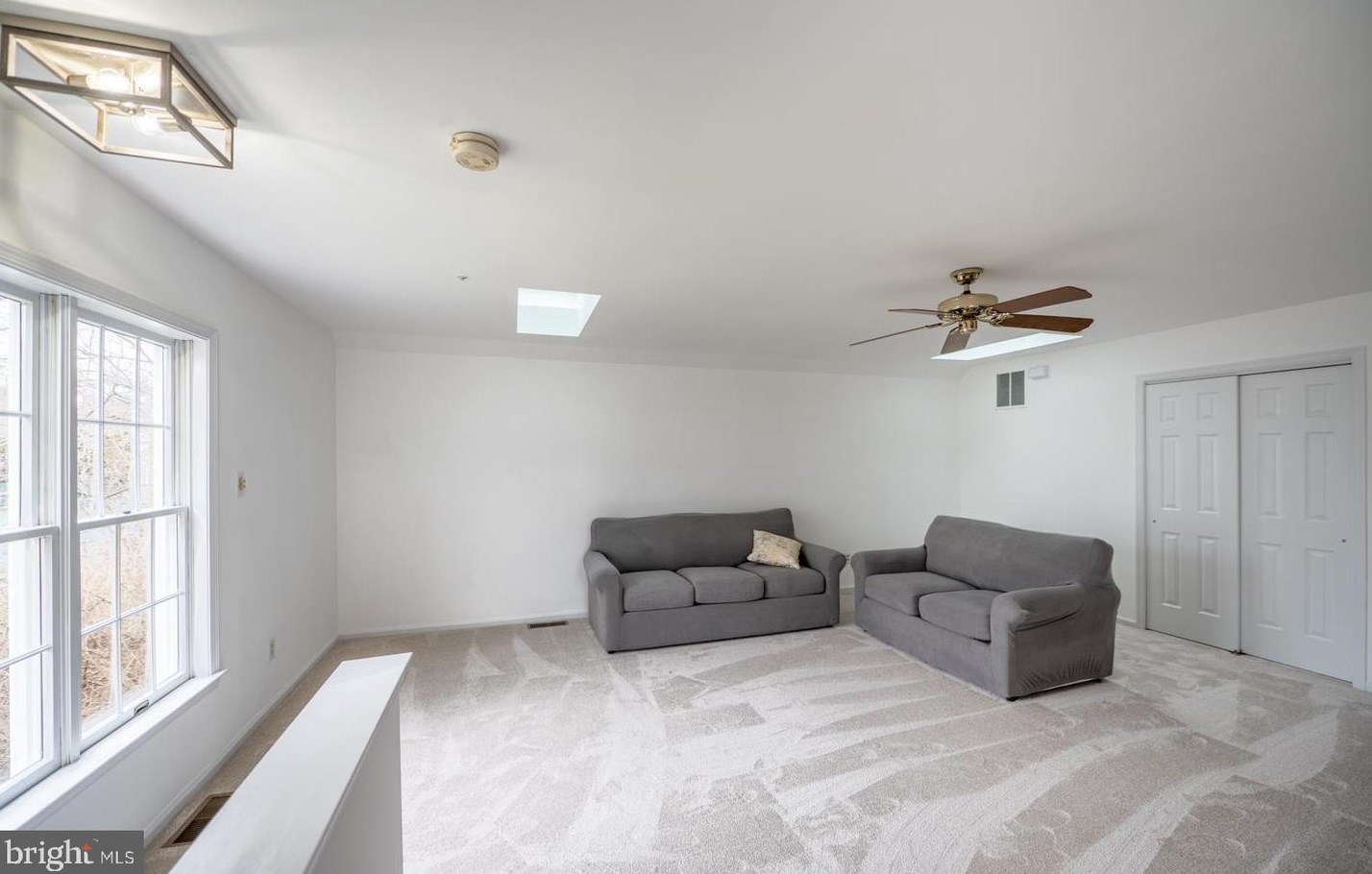 563 Saxony Dr, Exton PA  19341-2067 exterior