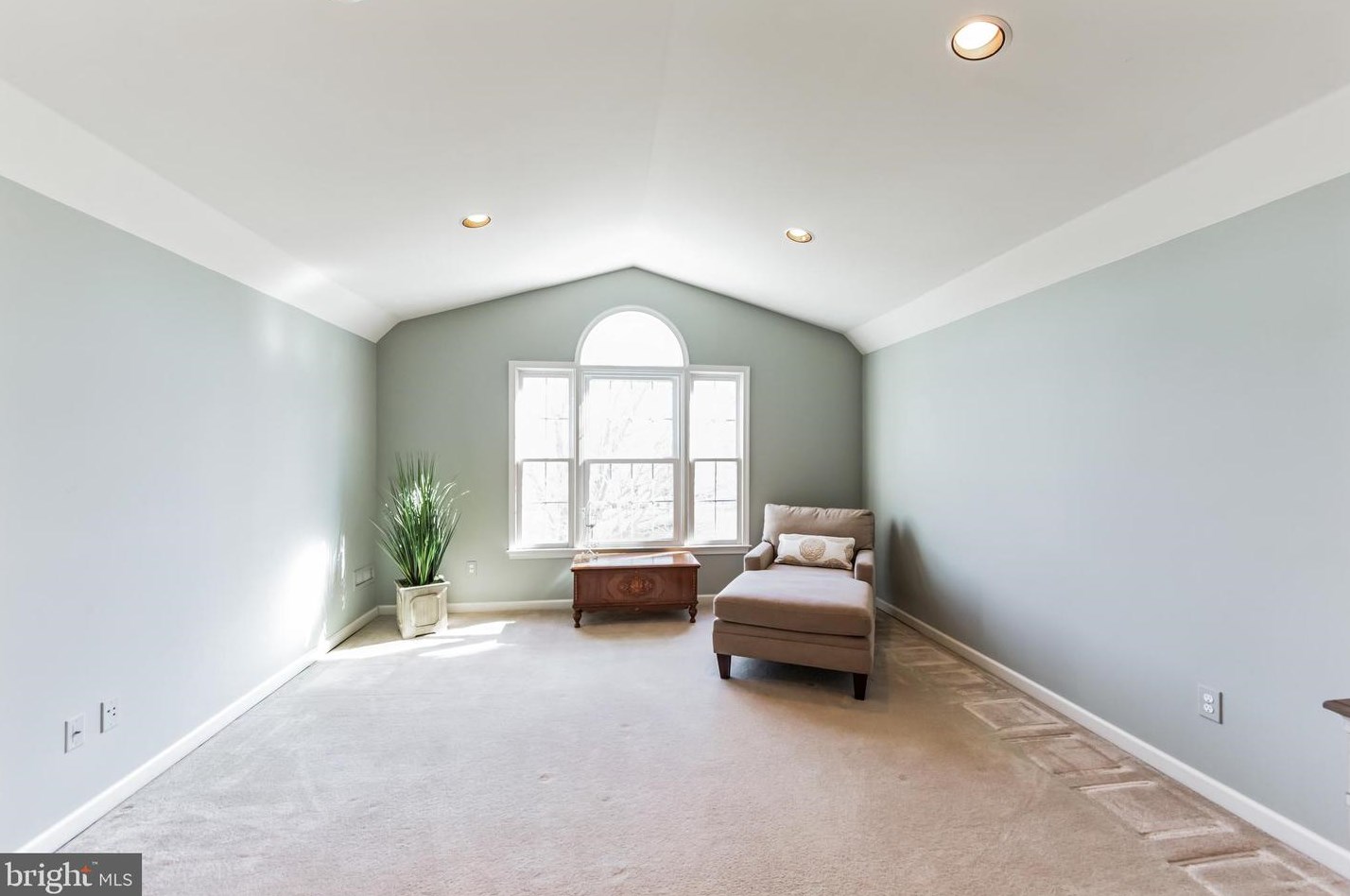 811 Kenmara Dr, West Chester PA 19380-2019 exterior