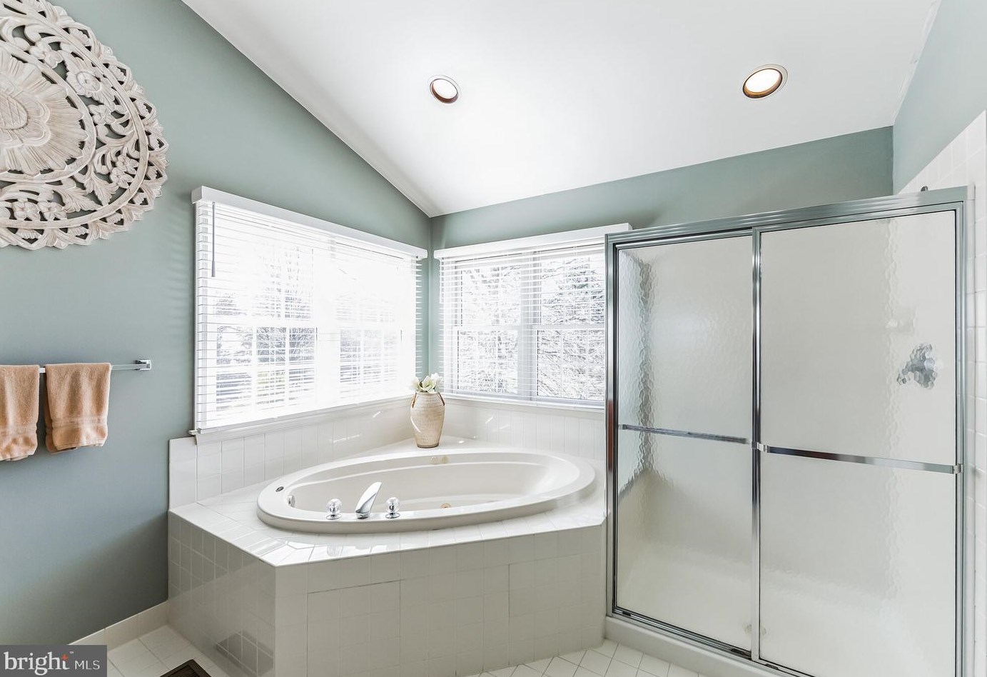 811 Kenmara Dr, West Chester PA 19380-2019 exterior