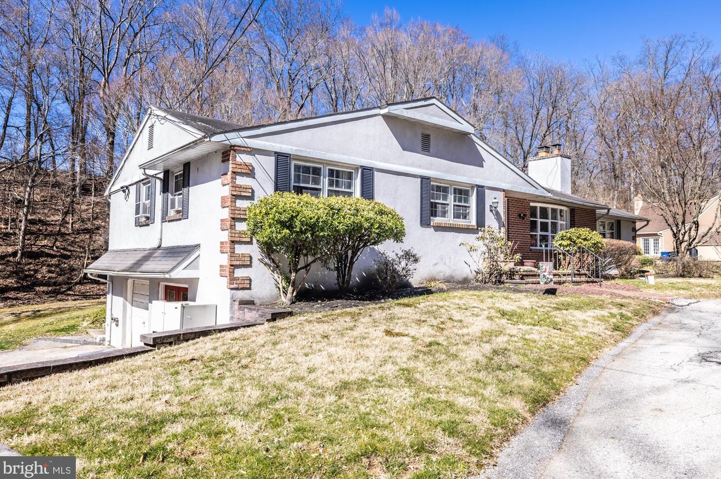 143 Pratts Dam Rd, Romansville PA  19320-1376 exterior