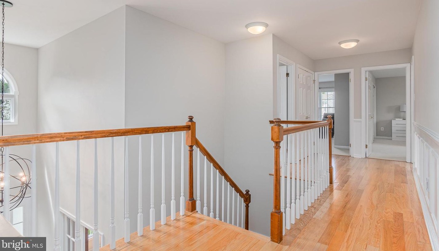 203 Southside Cir, Downingtown PA  19335-4428 exterior