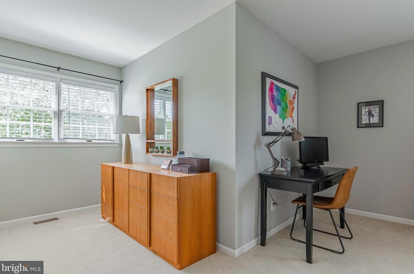 203 Southside Cir, Downingtown PA  19335-4428 exterior