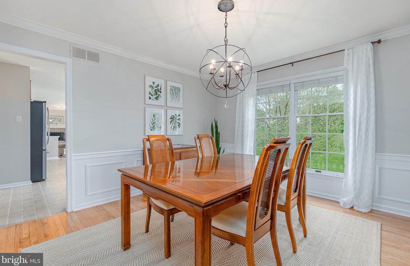 203 Southside Cir, Downingtown PA  19335-4428 exterior