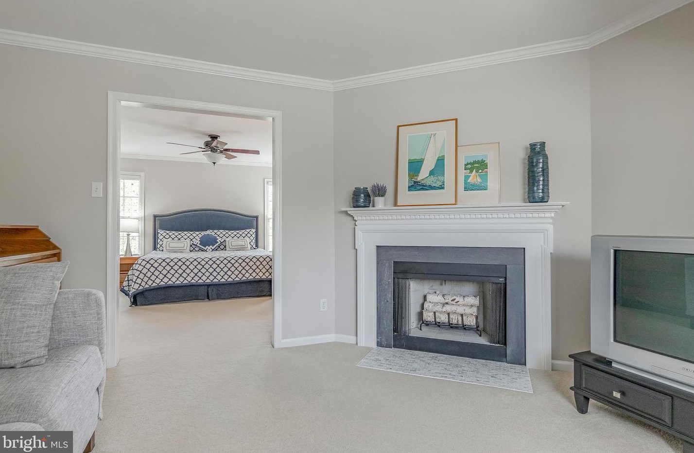 203 Southside Cir, Downingtown PA  19335-4428 exterior