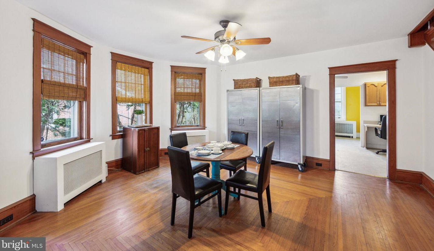 1206 Walnut St, Romansville PA  19320-3812 exterior