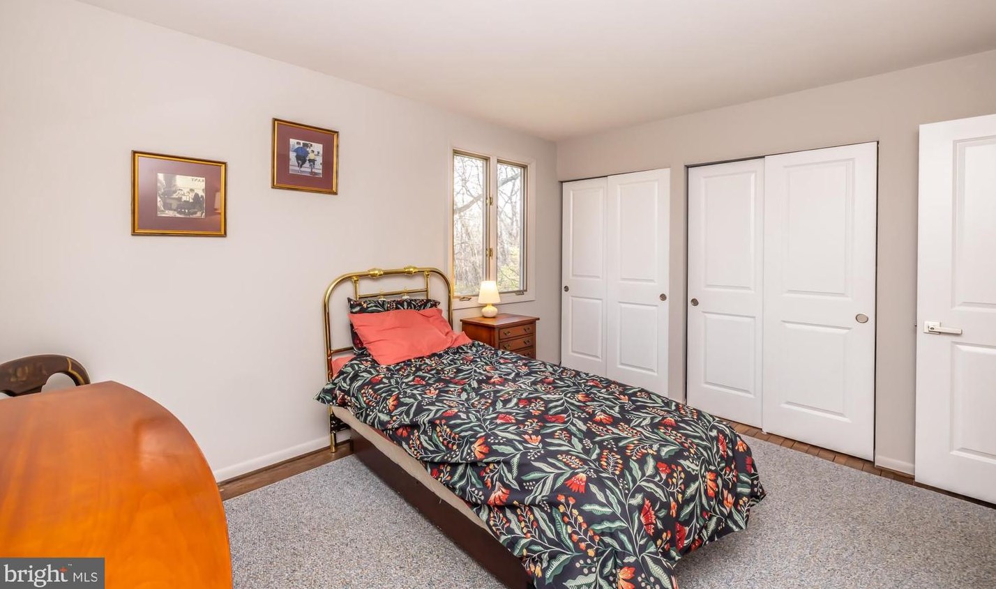 365 Balderston Dr, Exton PA 19341-2001 exterior