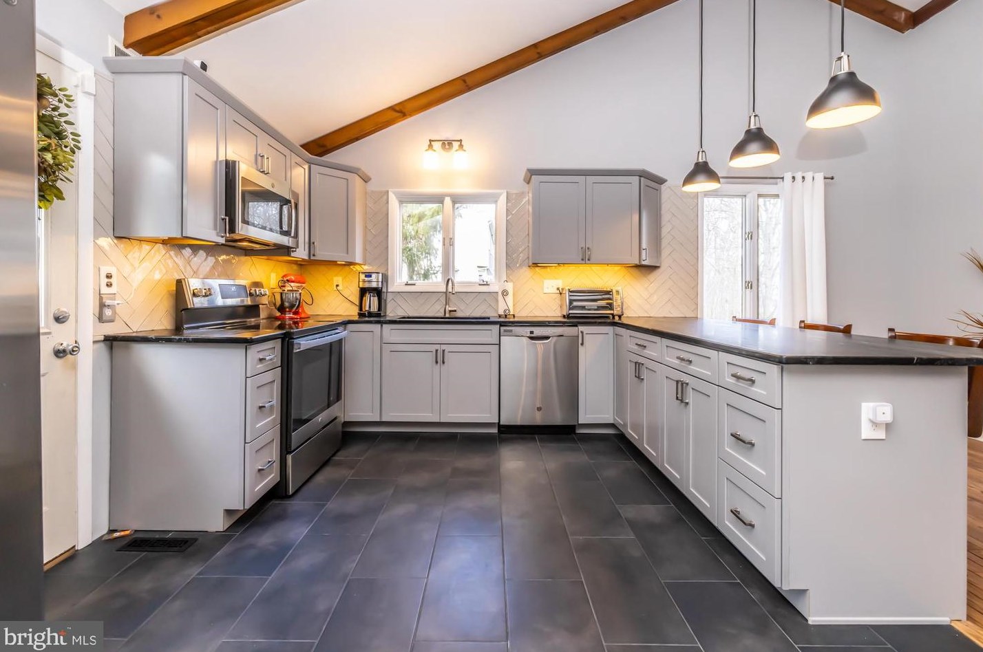 365 Balderston Dr, Exton PA 19341-2001 exterior