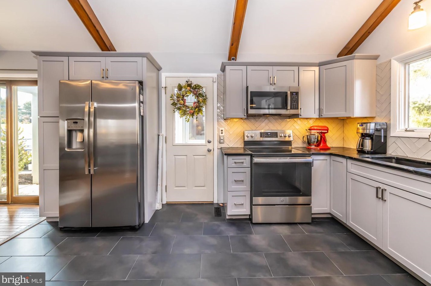 365 Balderston Dr, Exton PA 19341-2001 exterior