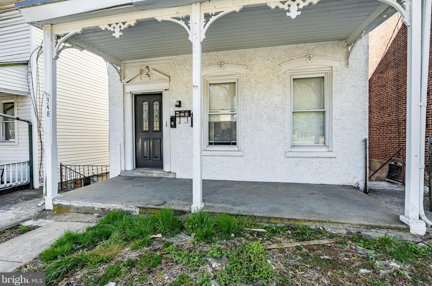 348 Lincoln Hwy, Romansville PA  19320-3410 exterior