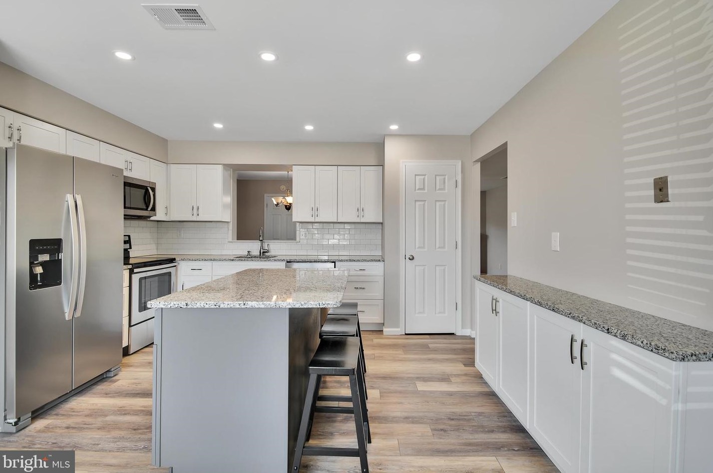 139 Caernarvon Ct, Exton PA  19341-1470 exterior