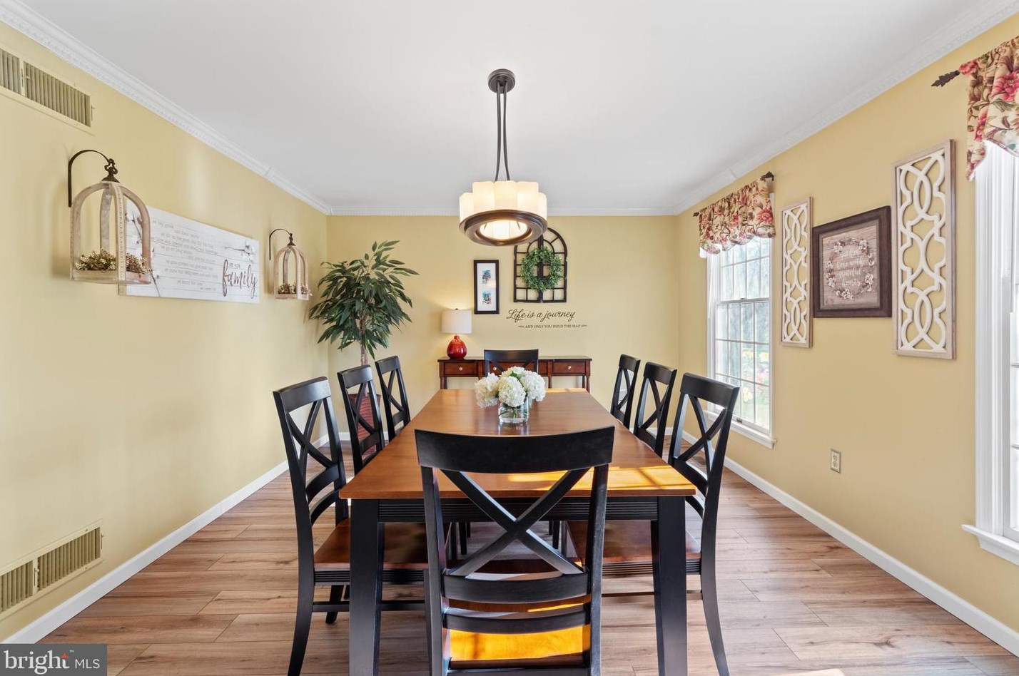 106 Freedom Vly Cir, Romansville PA  19320-1358 exterior