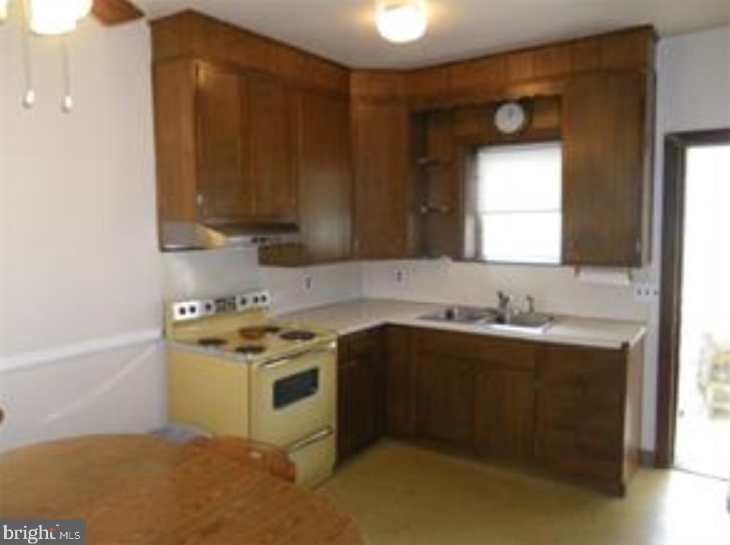 747 Oak St, Romansville PA  19320-3815 exterior
