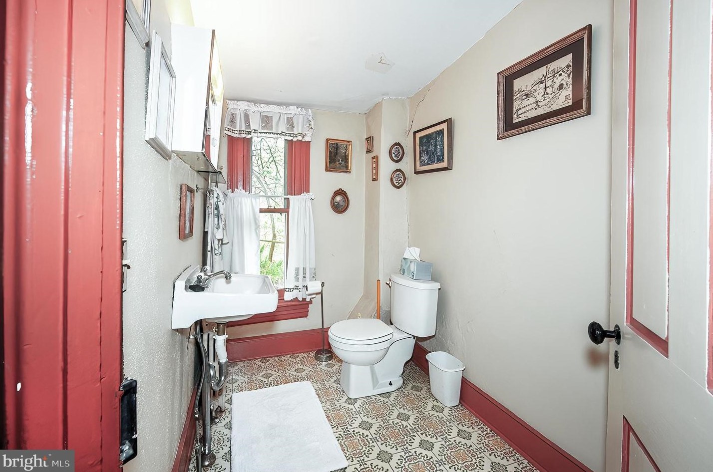 1900 Valley Forge Rd, Valley Forge PA  19481 exterior