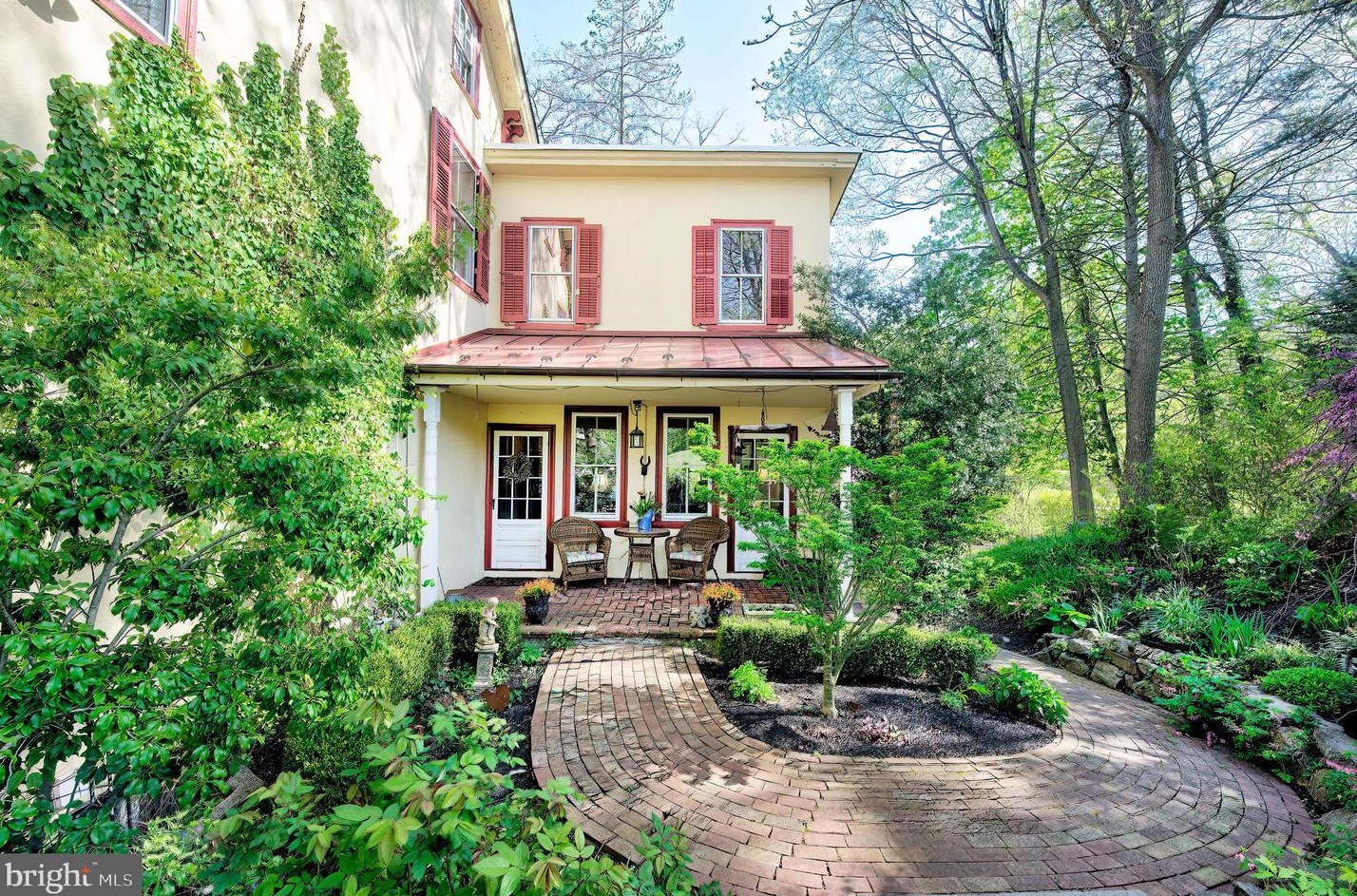 1900 Valley Forge Rd, Valley Forge PA  19481 exterior
