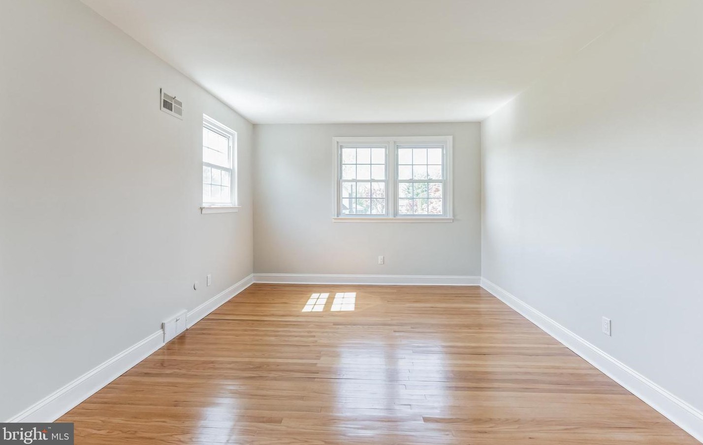 611 Marydell Dr, West Chester PA 19380-6376 exterior